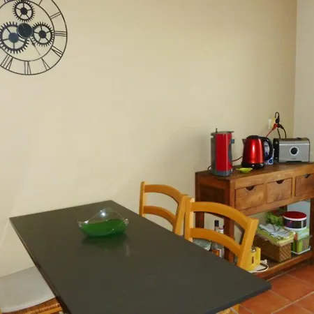 House With 3 Bedrooms In With Enclosed Garden And Wifi 800 M From The Holiday home *